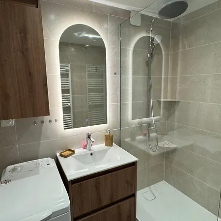 Apartment 3 Pieces Avec Acces Direct Et Wifi - Fr-1-487-377 *